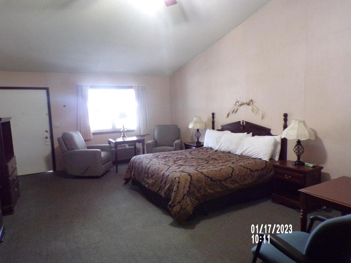 Longhouse Lodge Motel Watkins Glen Exterior foto